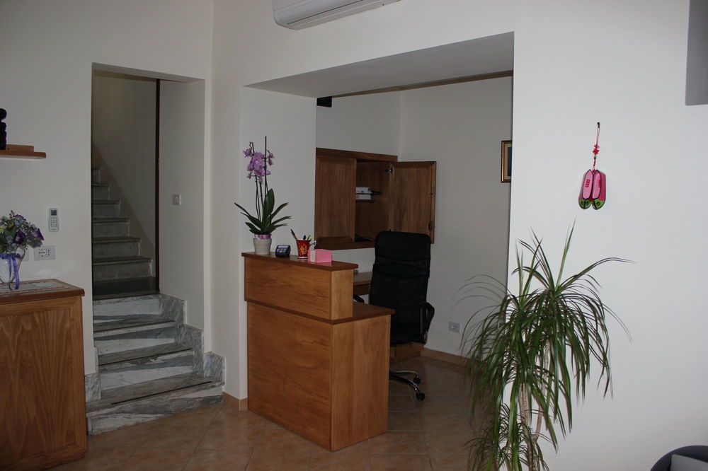 Casa Per Ferie Beato Rosaz Roma Exterior foto