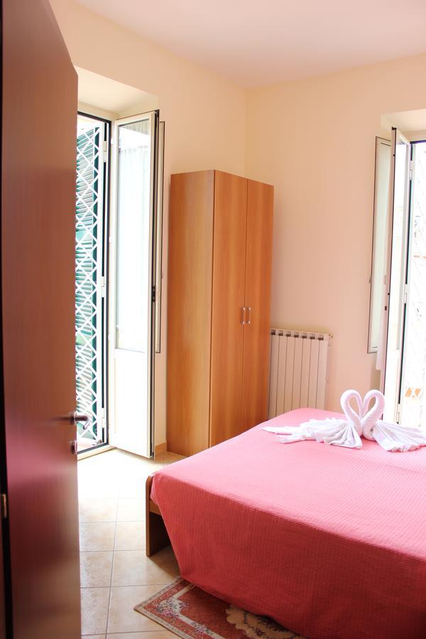 Casa Per Ferie Beato Rosaz Roma Exterior foto