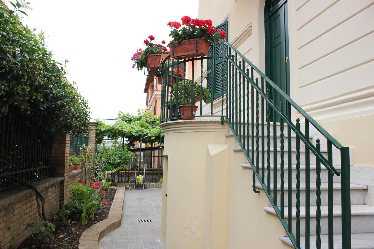 Casa Per Ferie Beato Rosaz Roma Exterior foto