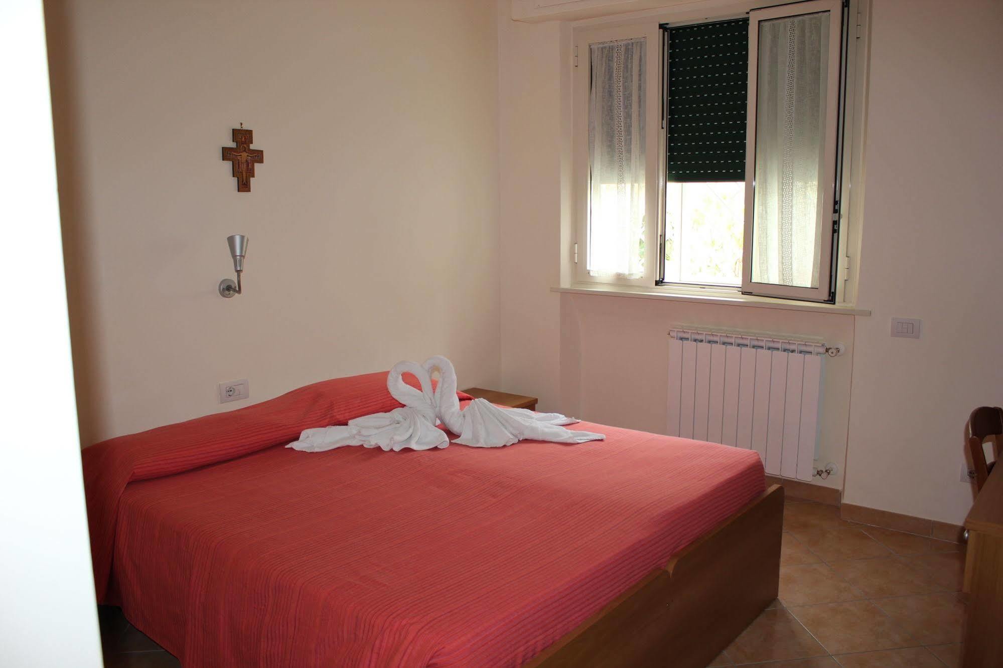Casa Per Ferie Beato Rosaz Roma Exterior foto