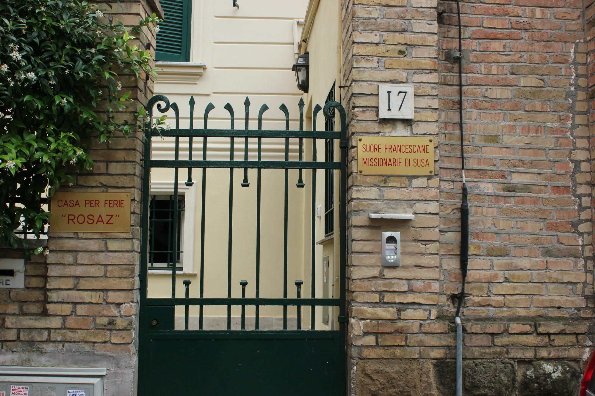 Casa Per Ferie Beato Rosaz Roma Exterior foto